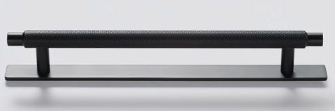 #755 - Schwarz, geriffelt